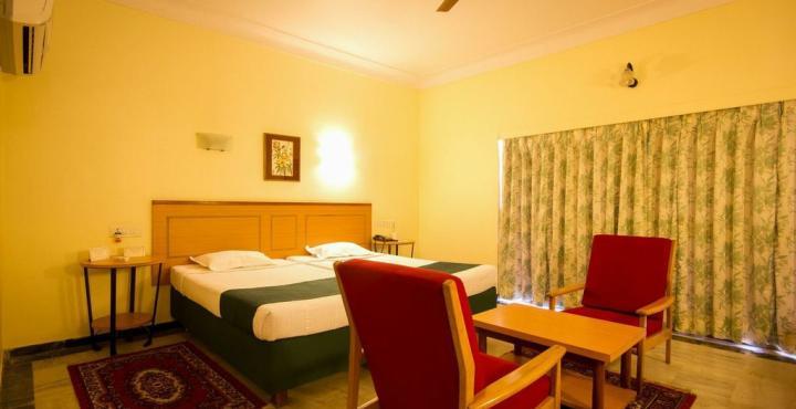 Cama Rajputana Club Resort Mount Abu Esterno foto