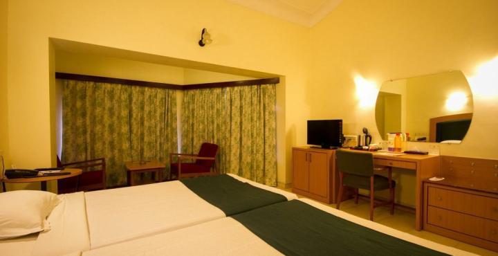 Cama Rajputana Club Resort Mount Abu Esterno foto