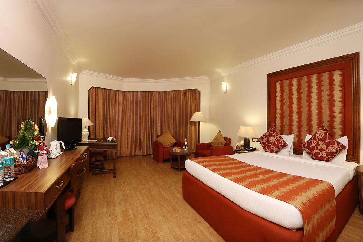 Cama Rajputana Club Resort Mount Abu Esterno foto